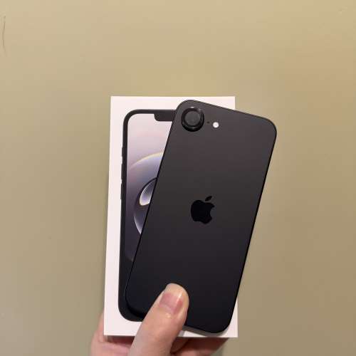 99.9%新Apple iPhone 16E 256gb 電池健康程度達96%港版行貨全套配件地鐵站交收