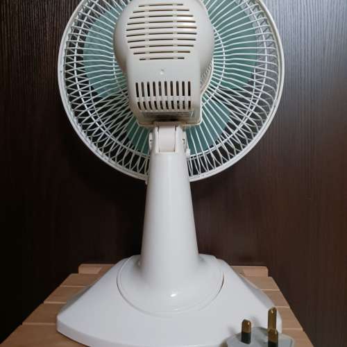 Pricerite 實惠 9" desk fan 座枱風扇