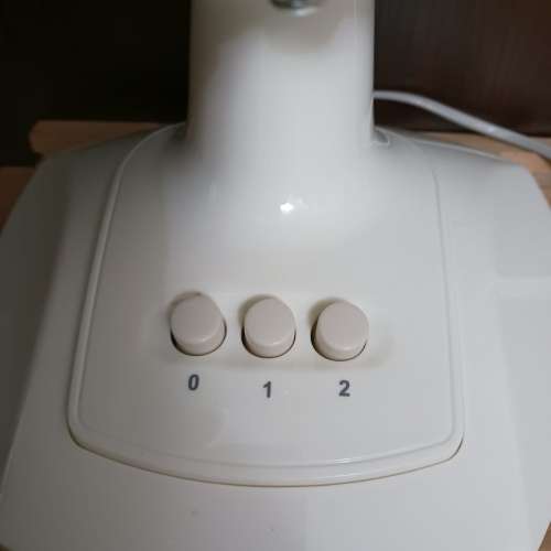 Pricerite 實惠 9" desk fan 座枱風扇