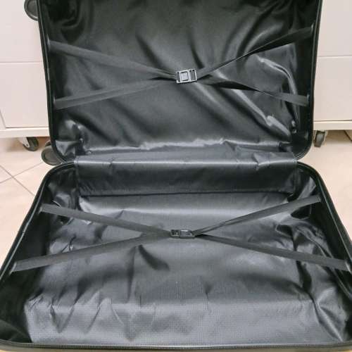 Kwan Kin Tours 24 吋旅行喼/ 行李箱 24" suitcase / baggage / luggage