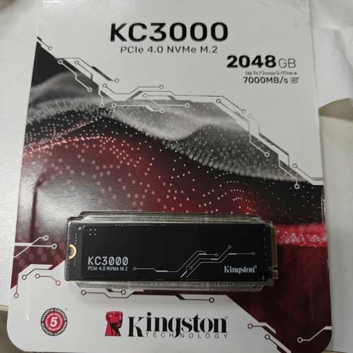 Kingston KC3000 2TB PCIe 4.0 x4 NVMe M.2 2280 SSD (SKC3000D/2048G)