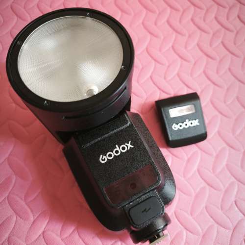 Godox V100 TTL 圓形相機閃光燈 99%新