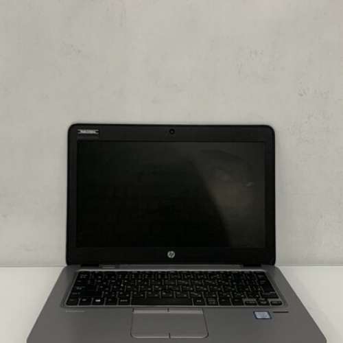 HP laptop - 840 G2 ,large mon , super new 95%
