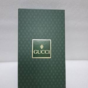 Gucci gift box 禮盒一個