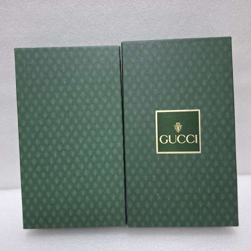Gucci gift box 禮盒一個