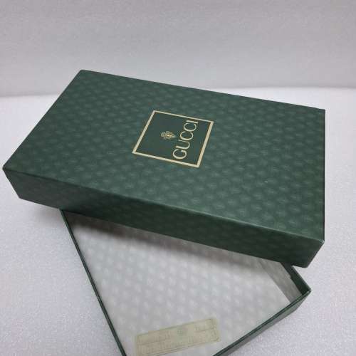 Gucci gift box 禮盒一個