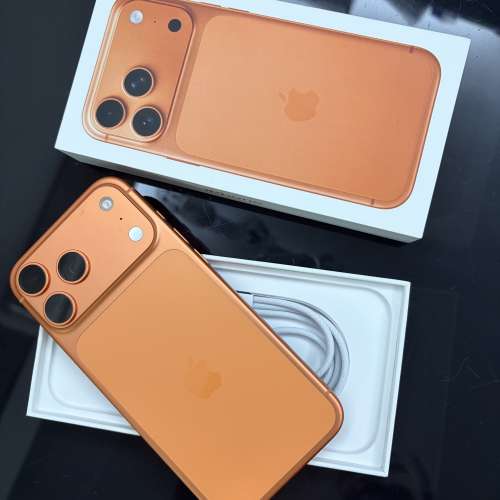 iPhone 17 pro max 橙色 256GB 港行
