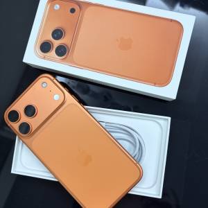 iPhone 17 pro max 橙色 256GB 港行