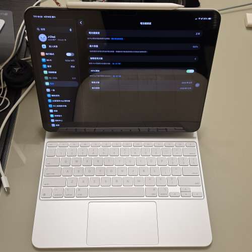Ipad pro 13寸 m5 5g 512g 連 keyboard pencil
