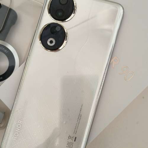 99 新榮耀Honor90影相超靚二億萬像素12+7 +512內存全機貼了前後保護貼鏡頭保護貼多...