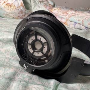 HD820