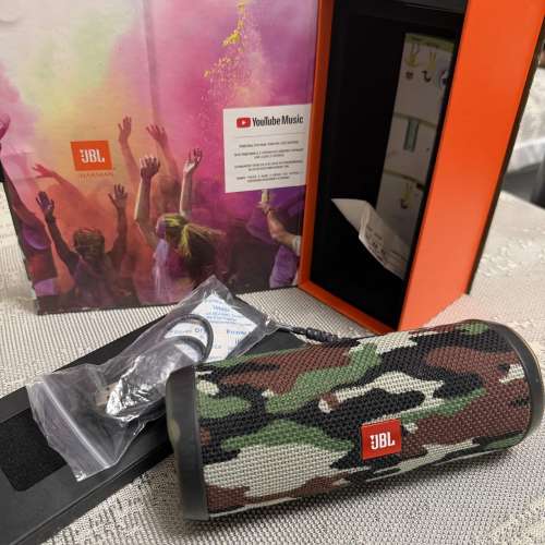 JBL FLIP 4 迷彩色