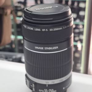 CANON EF-S 55-250MM F4-5.6 IS LIKE NEW