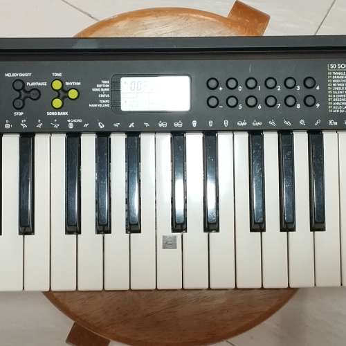 Casio CTK-240 電子琴