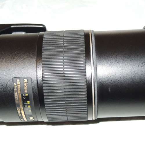 Nikon 300m f4
