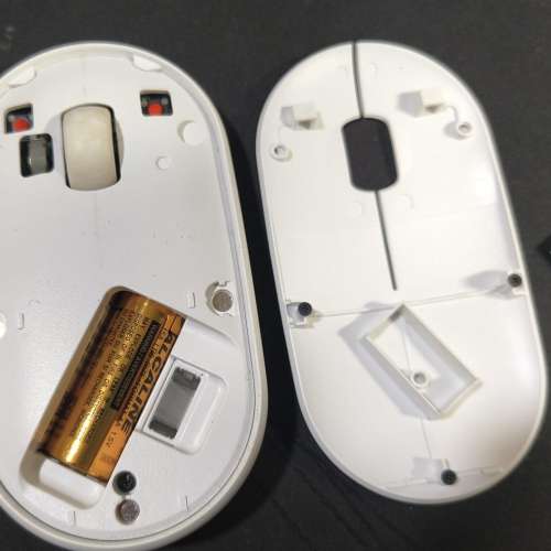 Logitech 羅技 M340 無線滑鼠 USB 接收器和靜音點擊