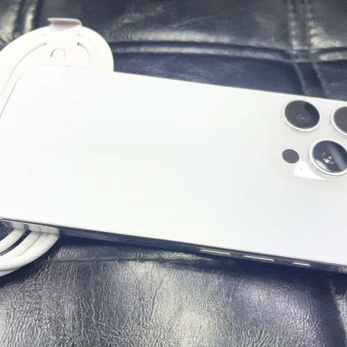 99%New iPhone 16 Pro 256GB 白色 香港行貨 有配件 自用首選超值