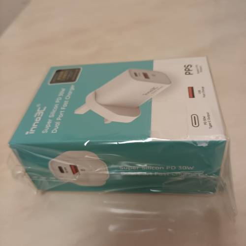 全新原裝行貨inno-3C牌子之快速充電器（charger）