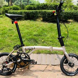 靚價  2026 新款 JAVA NEO 3速 桶軸碟剎 14吋 鋁合金折叠車 （ 三折叠小布 國布 ） ...