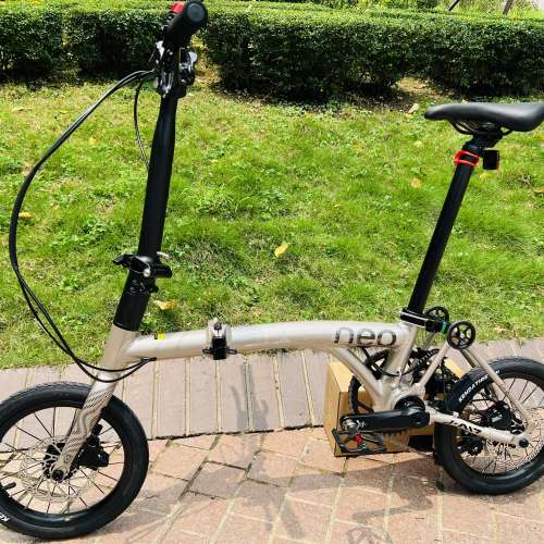 靚價  2026 新款 JAVA NEO 3速 桶軸碟剎 14吋 鋁合金折叠車 （ 三折叠小布 國布 ） ...
