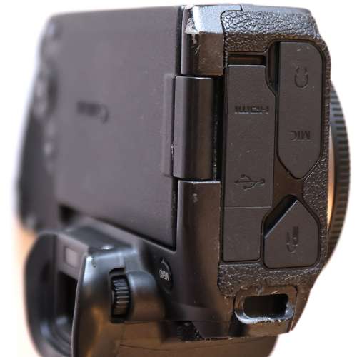 canon R全翩幅相机 行貨