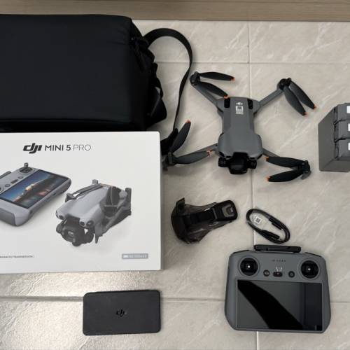DJI Mini 5 Pro 長續航暢飛套裝 RC2