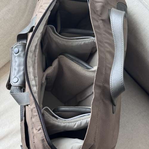 Lowepro Classified 200AW