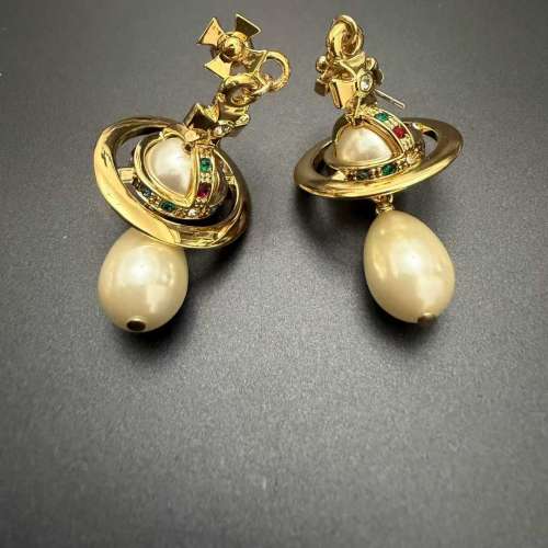 Vivienne Westwood 金色珍珠耳墜