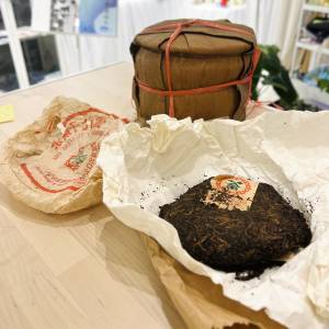 1994年勐海茶廠出品 7542青餅熟茶