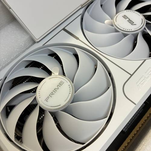 Asus RTX 5070 oc 12gb