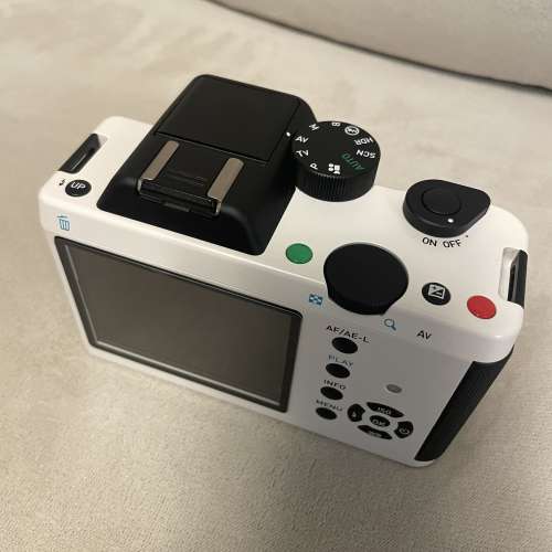 Pentax K-01