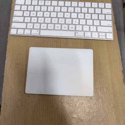 Apple trackpad keyboard