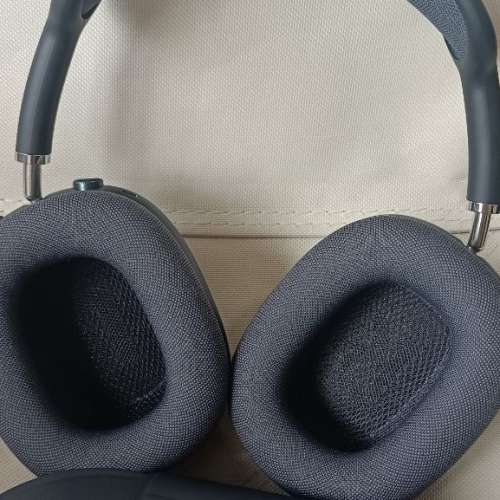 AirPods  MAX