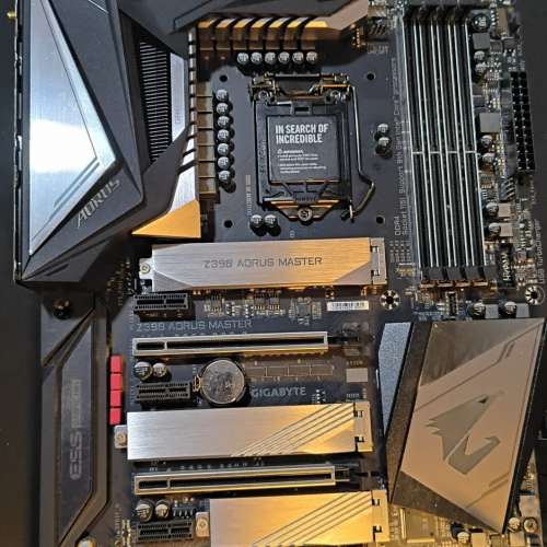 技嘉 Z390 AORUS MASTER ATX主板 ((正版Window11Home啟動碼)) Socket 1151