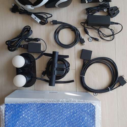 PSVR豪華套裝包Cam，Move及义電座