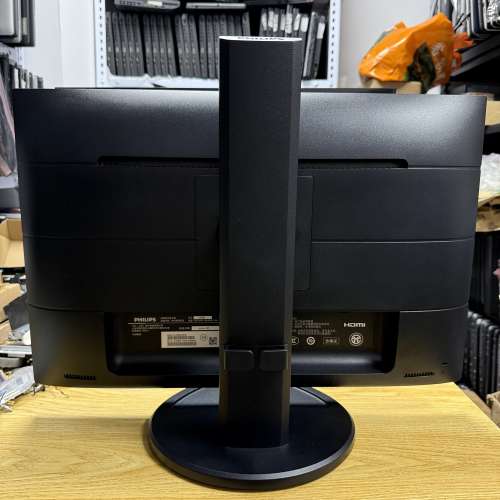 {2021．75Hz} [旋轉升降] Philips 22.5" [1200P] IPS 顯示器 (230B8QHNB/93) Mon M...