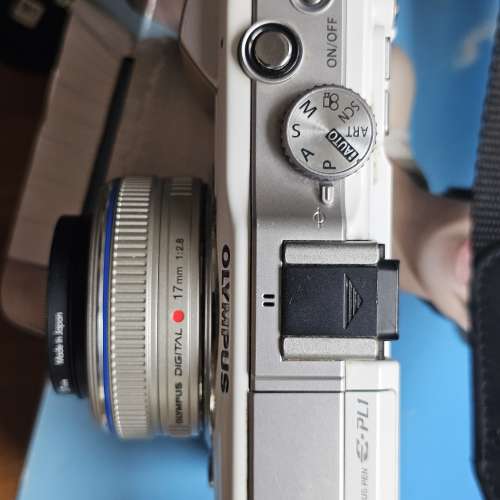 新淨 EPL1+ 17mm F2.8 連盒