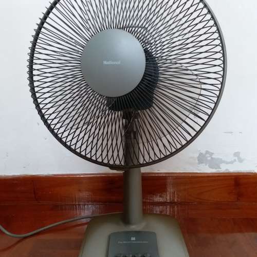 樂聲牌座枱風扇