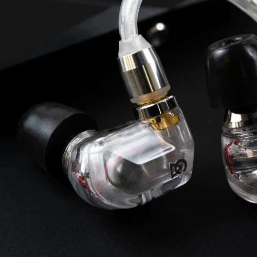 Campfire Audio IRIS混合式入耳式耳機 &nbsp; 限定上架！