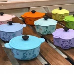 全新 LE CREUSET x LINE FRIENDS 收納盒一套（八個）