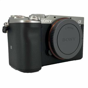 100%全新水貨機 SONY A7C BODY 淨機身