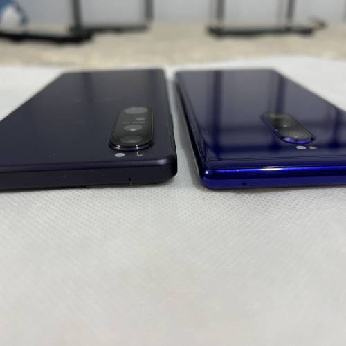 Sony Xperia 1 iii & 1 紫色 兩部一齊放，不散賣