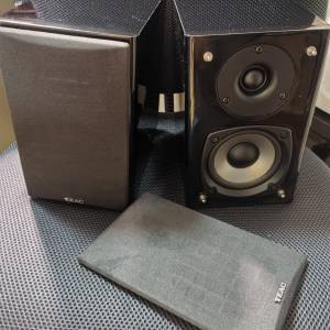 九成新 TEAC TC-650N 高級光面琴漆揚聲器一對