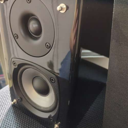 九成新 TEAC TC-650N 高級光面琴漆揚聲器一對