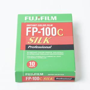 || Fujifilm FP-100C Silk - 10 Instant Color Prints 8.5x10.8cm (1 or 2packs) ||
