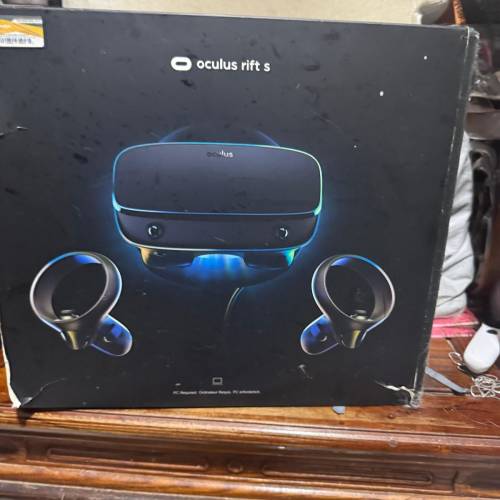 VR Oculus Rift S   頭戴式顯示