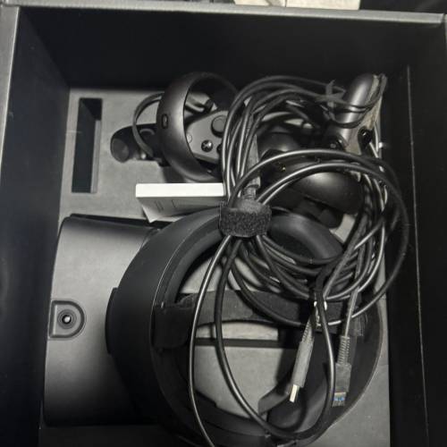 VR Oculus Rift S   頭戴式顯示