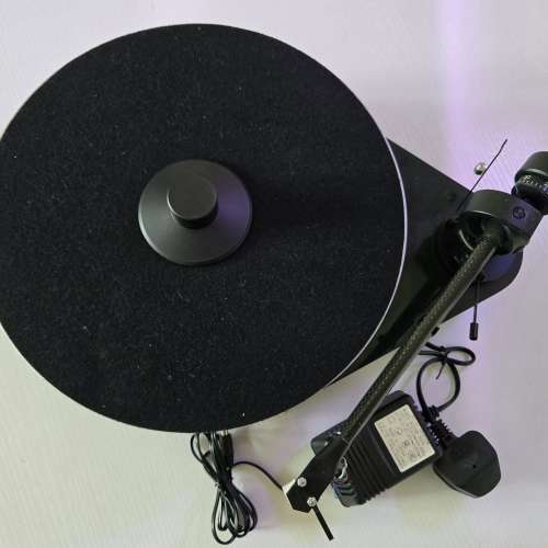 95%新 寶碟 PRO-JECT RPM 5 黑膠唱盤 + 9CC碳纖維臂管唱臂