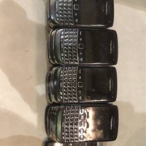 二手Blackberry 中古手機一堆