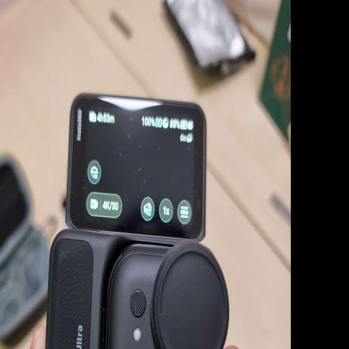 Insta360 GO Ultra 迷你運動相機+大量配件